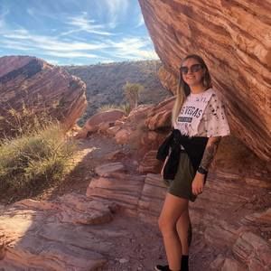 Meet your Posher, Kassidy